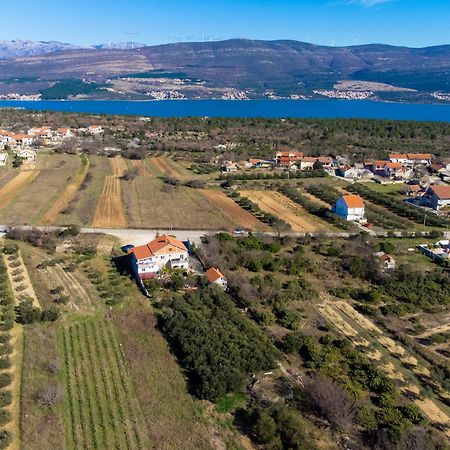 Apartments Roko Pridraga Екстериор снимка