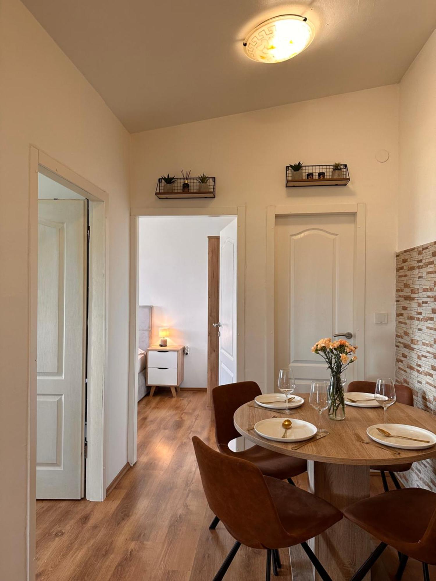 Apartments Roko Pridraga Екстериор снимка