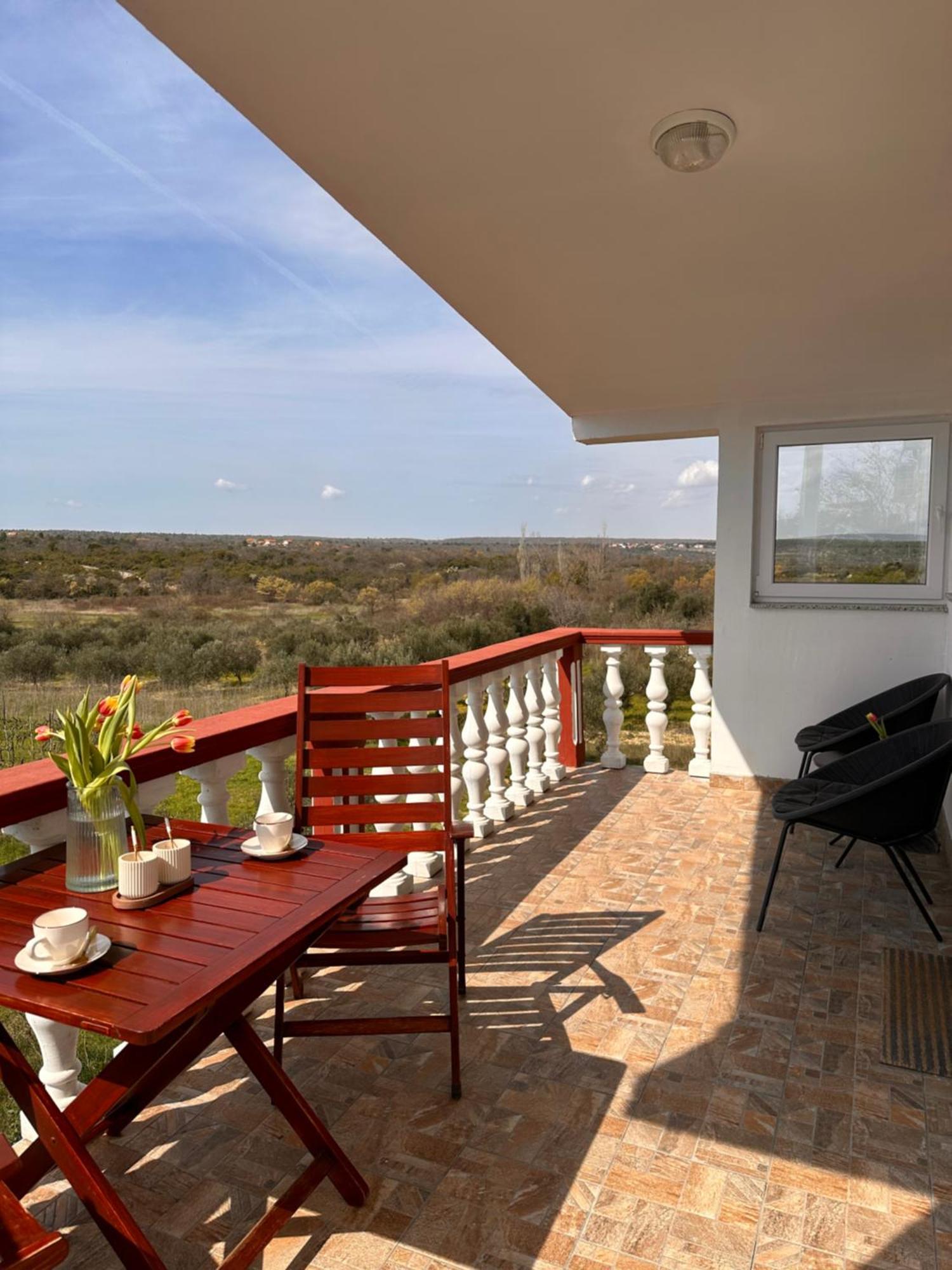 Apartments Roko Pridraga Екстериор снимка