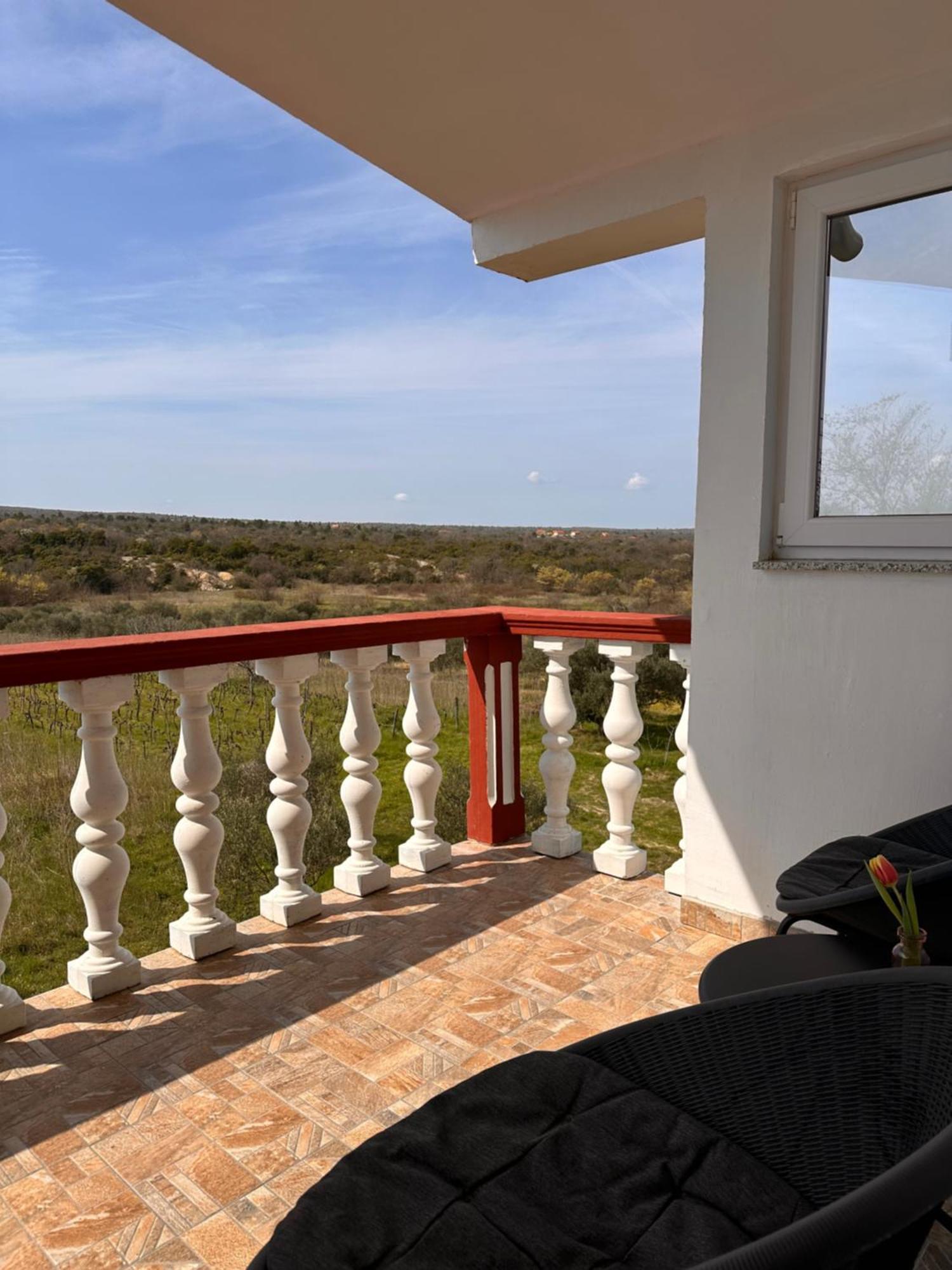 Apartments Roko Pridraga Екстериор снимка